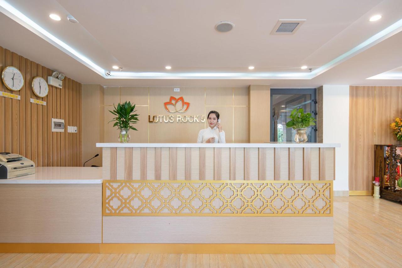 Lotus Rock 05 Hotel Đà Nẵng Extérieur photo